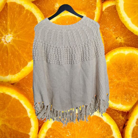 a.n.a Women's Beige Acrylic-Polyester Fringe Hem Knitted Poncho One Size‎ - Picture 3 of 8